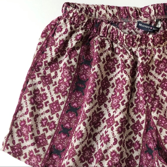 Brandy Melville Floral Print Shorts size Small - Picture 2 of 7